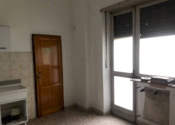 Interno non residenziale - Negozio via Giovanni Poggio, 35B, Torino - foto 14