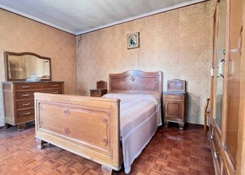 Camera da letto - Casa indipendente via Vincenzo Gioberti, 13, San Damiano d'Asti - foto 19