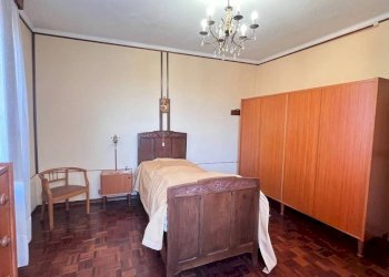 Camera da letto - Casa indipendente via Vincenzo Gioberti, 13, San Damiano d'Asti - foto 21