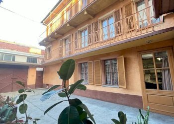 Facciata - Casa indipendente via Vincenzo Gioberti, 13, San Damiano d'Asti - foto 40