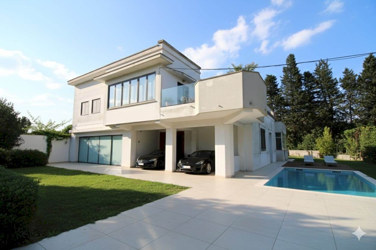 Semi-detached Villa Via Saliscendi, Martina Franca - photo 1