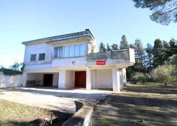 Villa Bifamiliare Via Saliscendi, Martina Franca - foto 2