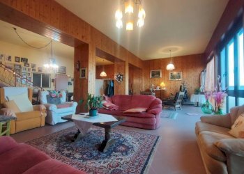 Independent house Occhiobello - photo 10