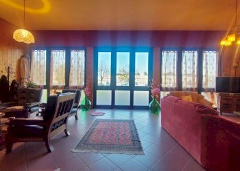 Independent house Occhiobello - photo 11