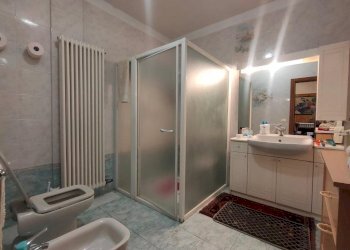 Independent house Occhiobello - photo 30