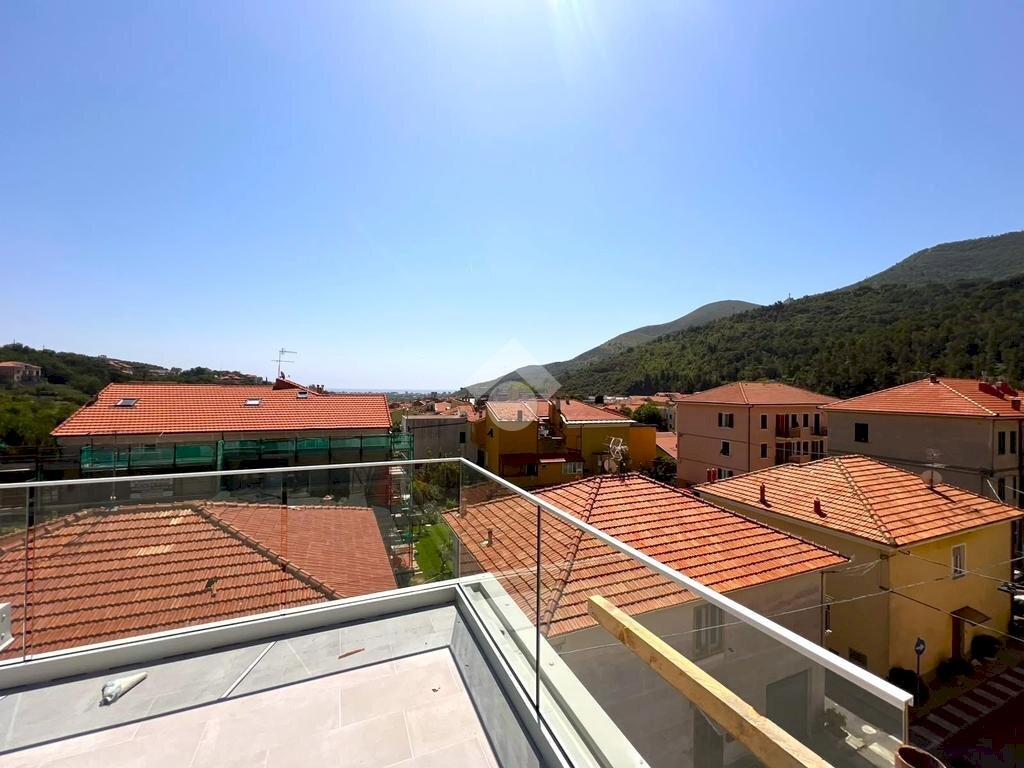 Two-room apartment Via Braida, Toirano - photo 1