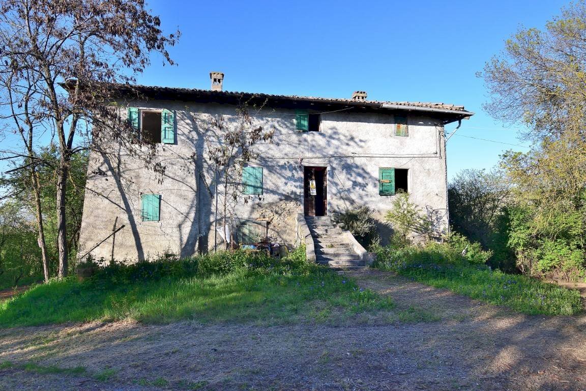 Casa indipendente Via Castello 6397, Valsamoggia (zona Modena Est) - foto 1