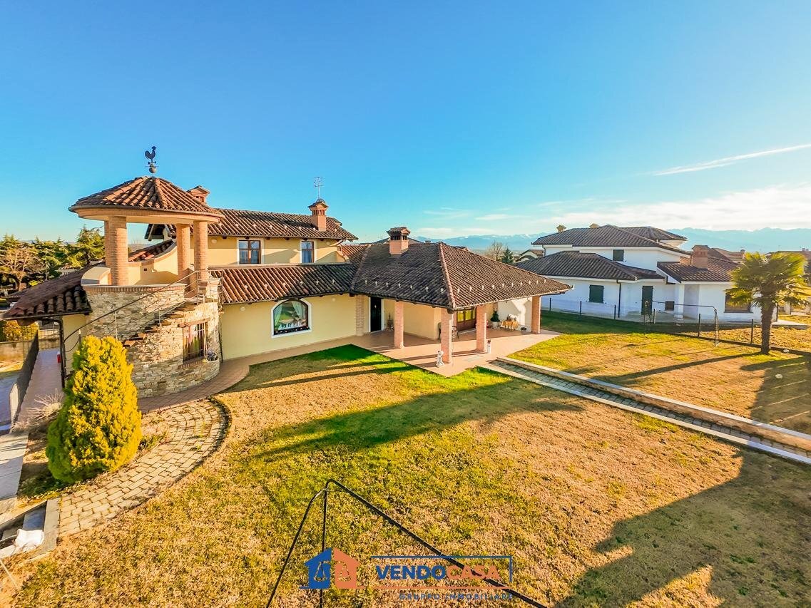 Casa indipendente Trinità - foto 1