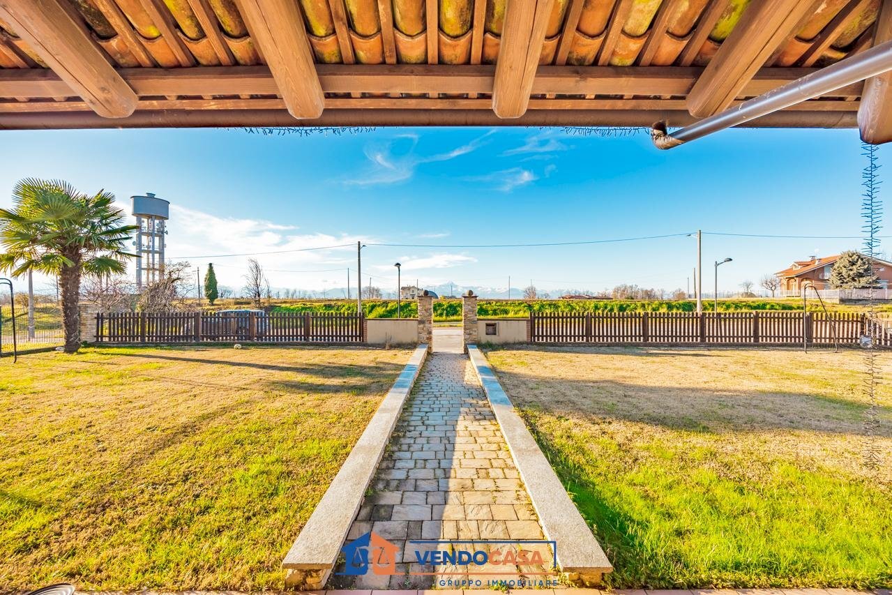 Casa indipendente Trinità - foto 2