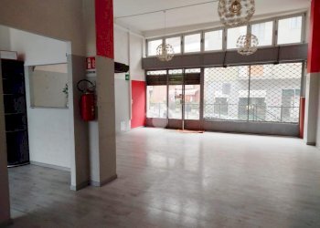 Negozio Pino Torinese, Pino Torinese - foto 2