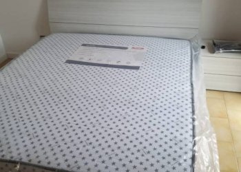 Camera da letto - Villa a Schiera viale Roma, 353, Massa - foto 12