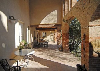 Farmhouse Dogliani - photo 25