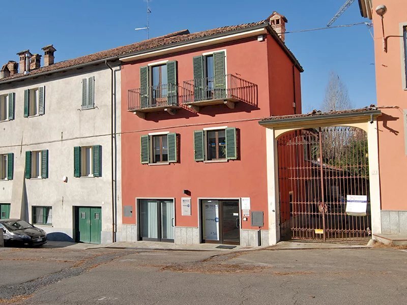 Negozio PIAZZA MOLINO, Dogliani - foto 2