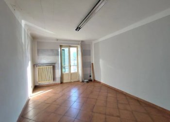 Negozio PIAZZA MOLINO, Dogliani - foto 13