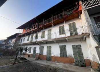 Casa semi indipendente Vicolo Zanetta, Caravino - foto 2