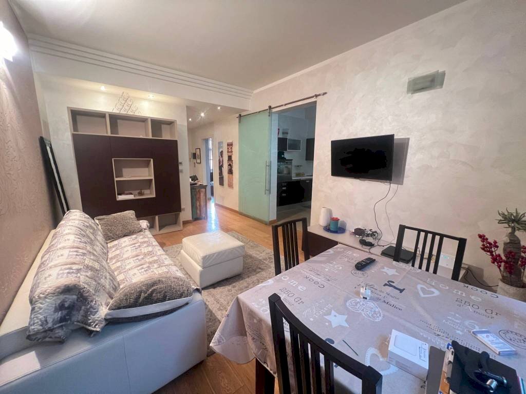 Salone - Three-room apartment via San Martino, 17, Moncalieri - photo 3
