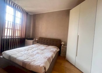 Camera da letto - Three-room apartment via San Martino, 17, Moncalieri - photo 10
