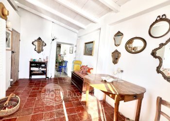 Independent house Piazza Angeli Custodi, 3, hamlet Grimaldi, Ventimiglia - photo 1