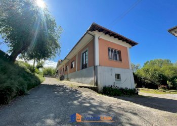 Casa indipendente Incisa Scapaccino - foto 2