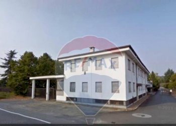 Capannone strada prov 230, 24 
 Massazza, Massazza - foto 4