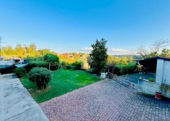 Semi-detached house Regione Sorelle, Cinaglio - photo 14