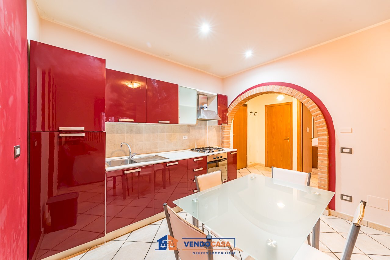 Two-room apartment Santa Vittoria d'Alba - photo 3