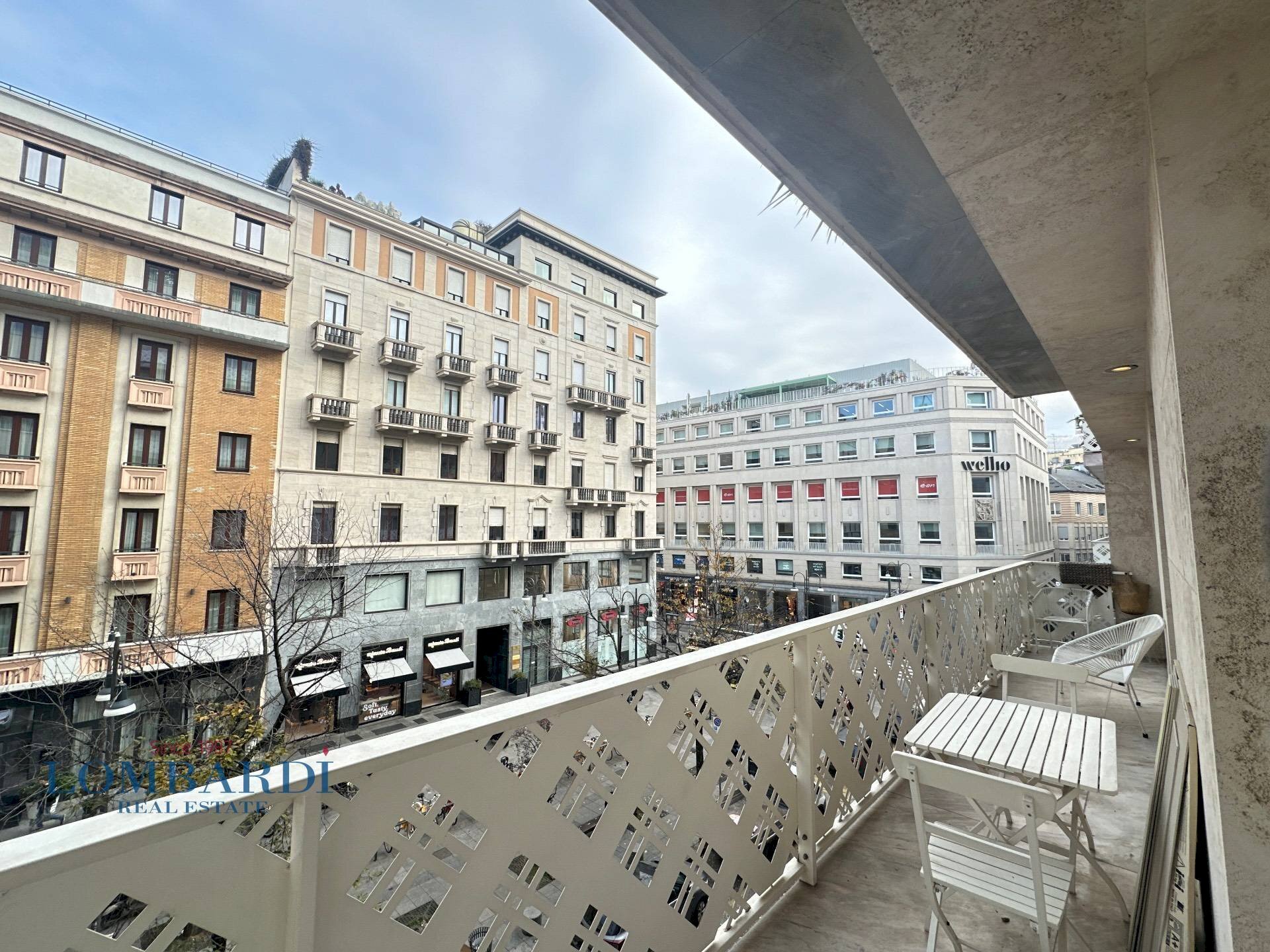 Trilocale Piazza Santa Maria Beltrade, Milano - foto 1