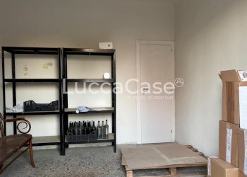 Laboratorio Lucca (zona Sant'Anna) - foto 14