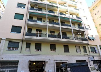 Facciata - Quadrilocale via Vasco De Gama, 3, Genova (zona Sampierdarena) - foto 1