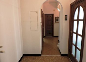 Interno appartamento - Quadrilocale via Vasco De Gama, 3, Genova (zona Sampierdarena) - foto 2
