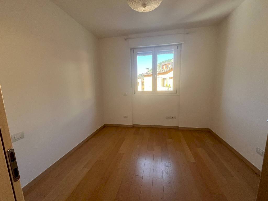 Camera da letto - Trilocale via Antonio Caimi, 36B, Sondrio - foto 3