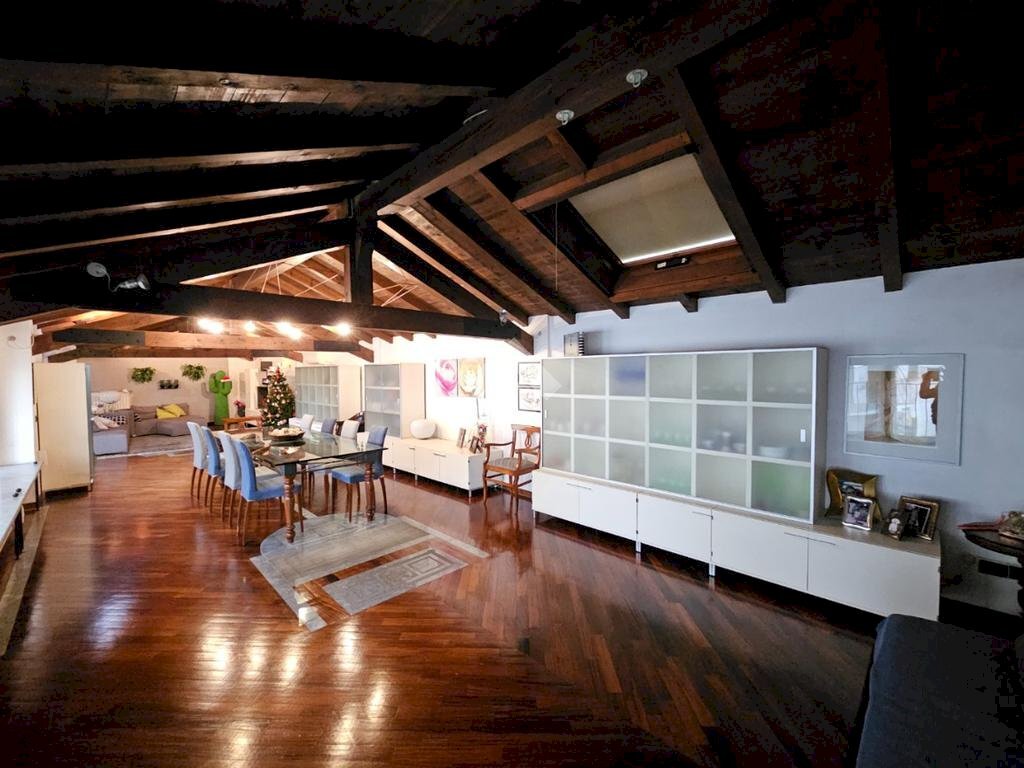 Casa indipendente Via Verdi angolo Via Manzoni, Corbetta - foto 1