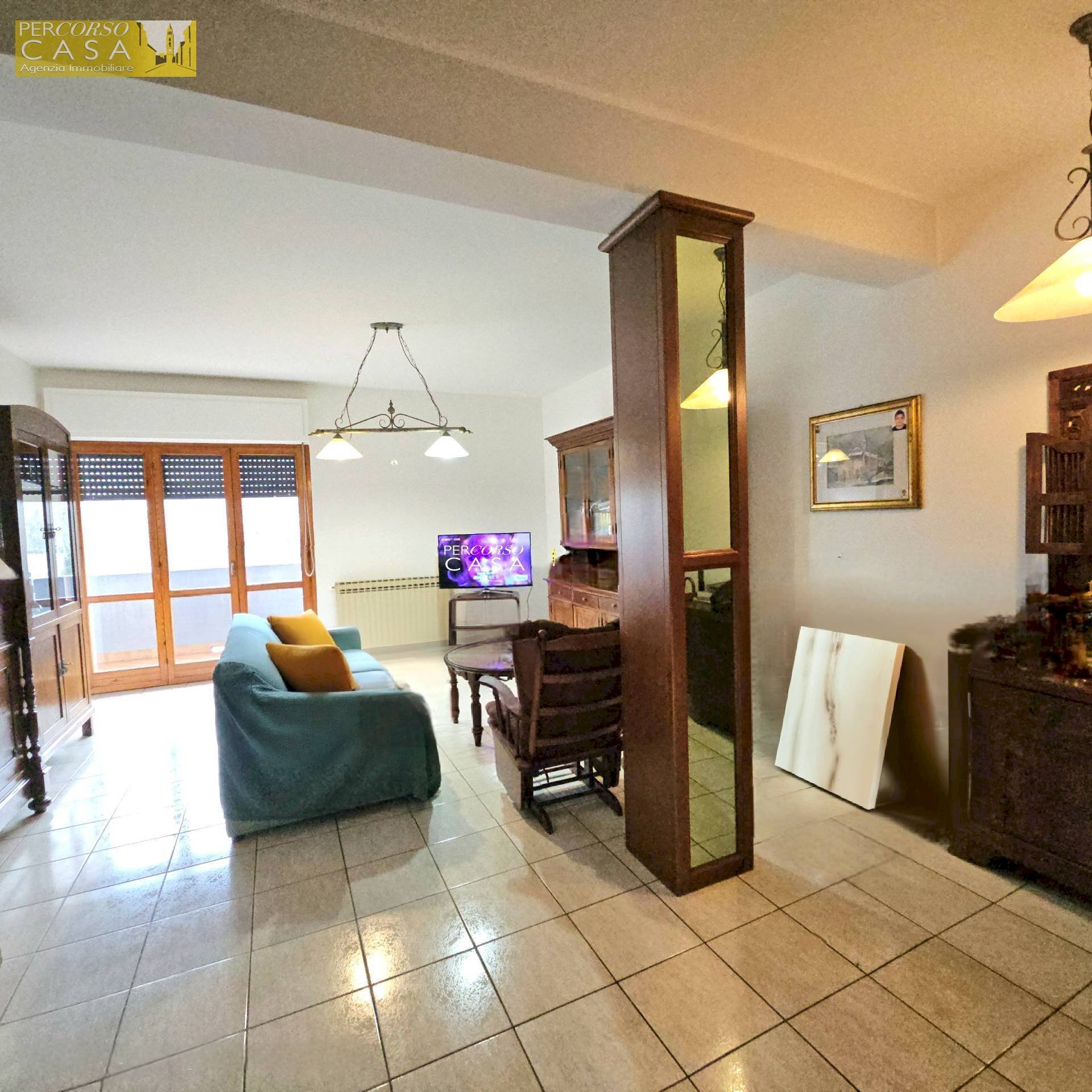 Apartment Via Raganello, Teramo - photo 1