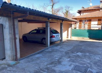 Posto macchina - Quadrilocale via per Muceno, 47C, Porto Valtravaglia - foto 6