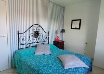 Camera da letto - Quadrilocale via per Muceno, 47C, Porto Valtravaglia - foto 2