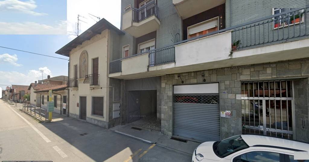 Facciata - Negozio via Torino, 169/A, Carmagnola - foto 1