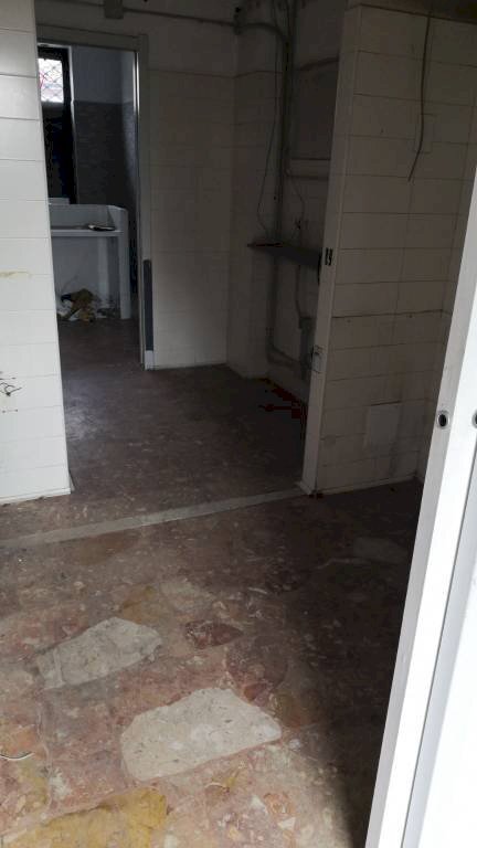 Stanza non arredata - Negozio via Torino, 169/A, Carmagnola - foto 3