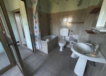Bagno - Villa Mombasiglio - foto 14