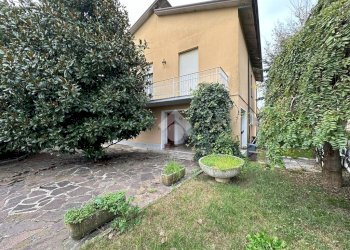 Villa Via Legano, Castelnovo di Sotto - foto 1