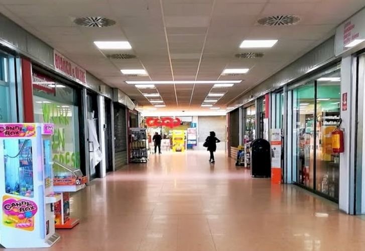 Commercial Premises Via Senatore Giovanni Sartori, 9, Bra - photo 1