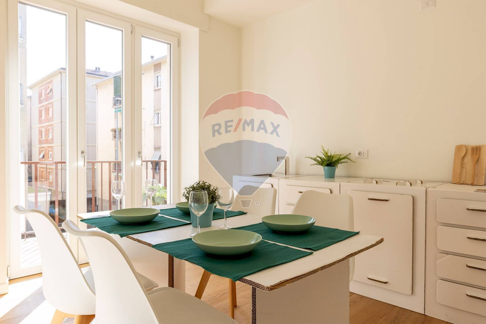 Three-room apartment Bergamo (neighborhood Loreto) - photo 3