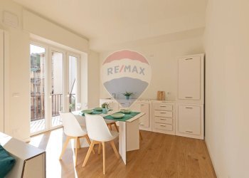 Trilocale Bergamo (zona Loreto) - foto 1