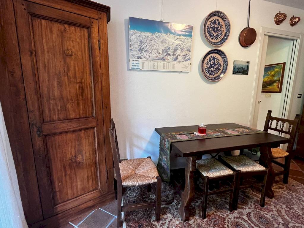 Soggiorno - Bilocale via Dolmaire, 25, Sauze d'Oulx - foto 2