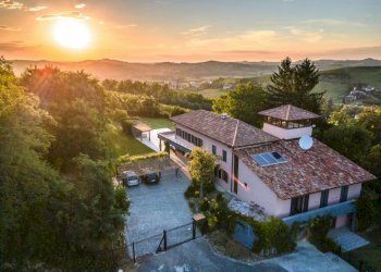 Vista - Villa Frazione Garbazzola, Calamandrana - foto 2