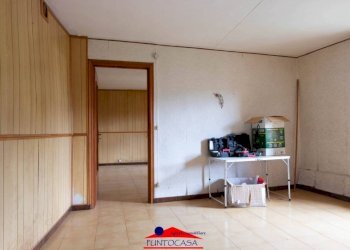 Stanza arredata - Casa indipendente via Caraglio, 10, Dronero - foto 20