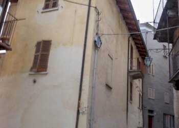 Facciata - Casa indipendente via Caraglio, 10, Dronero - foto 31