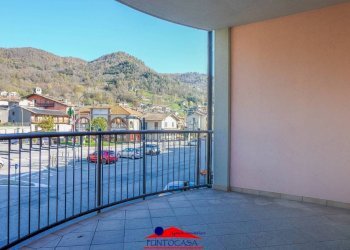 Balcone - Quadrilocale piazza della Libertà, 5, Brossasco - foto 6