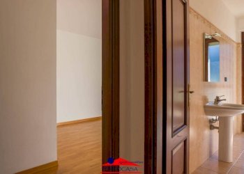 Interno appartamento - Quadrilocale piazza della Libertà, 5, Brossasco - foto 10