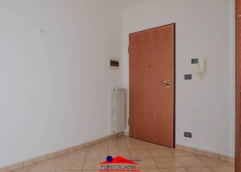 Stanza non arredata - Quadrilocale piazza della Libertà, 5, Brossasco - foto 25