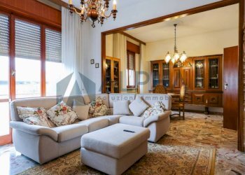 Salone - Villa via Savio, Forlì - foto 10